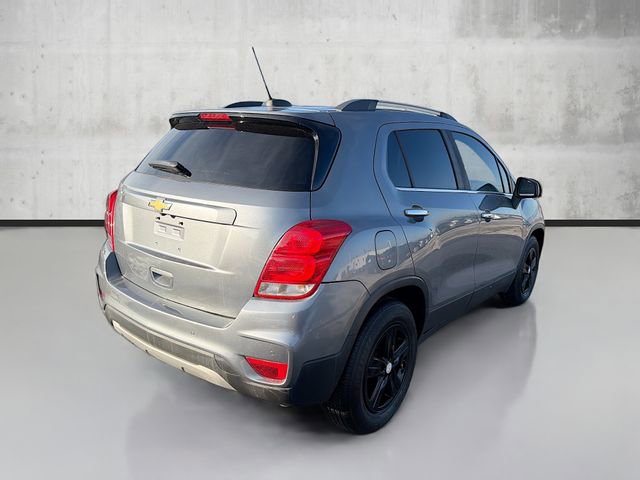 Used 2020 Chevrolet Trax LT w/ Driver Confidence Package image 5