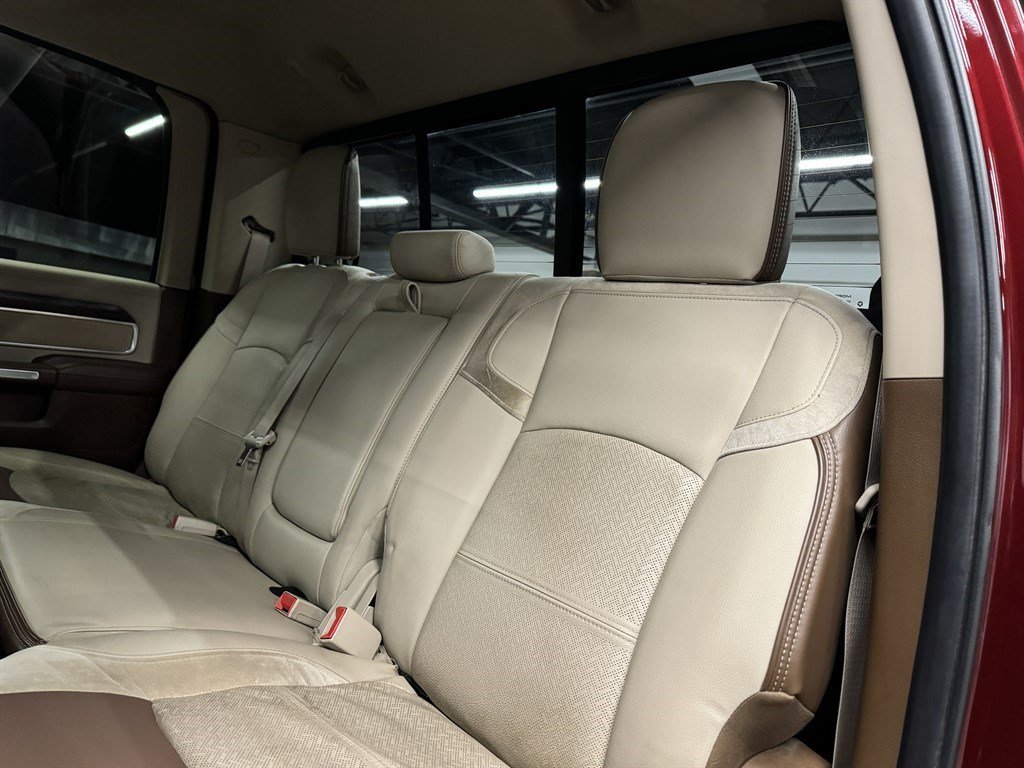 Used 2019 RAM 2500 Laramie AWD/4WD image 27