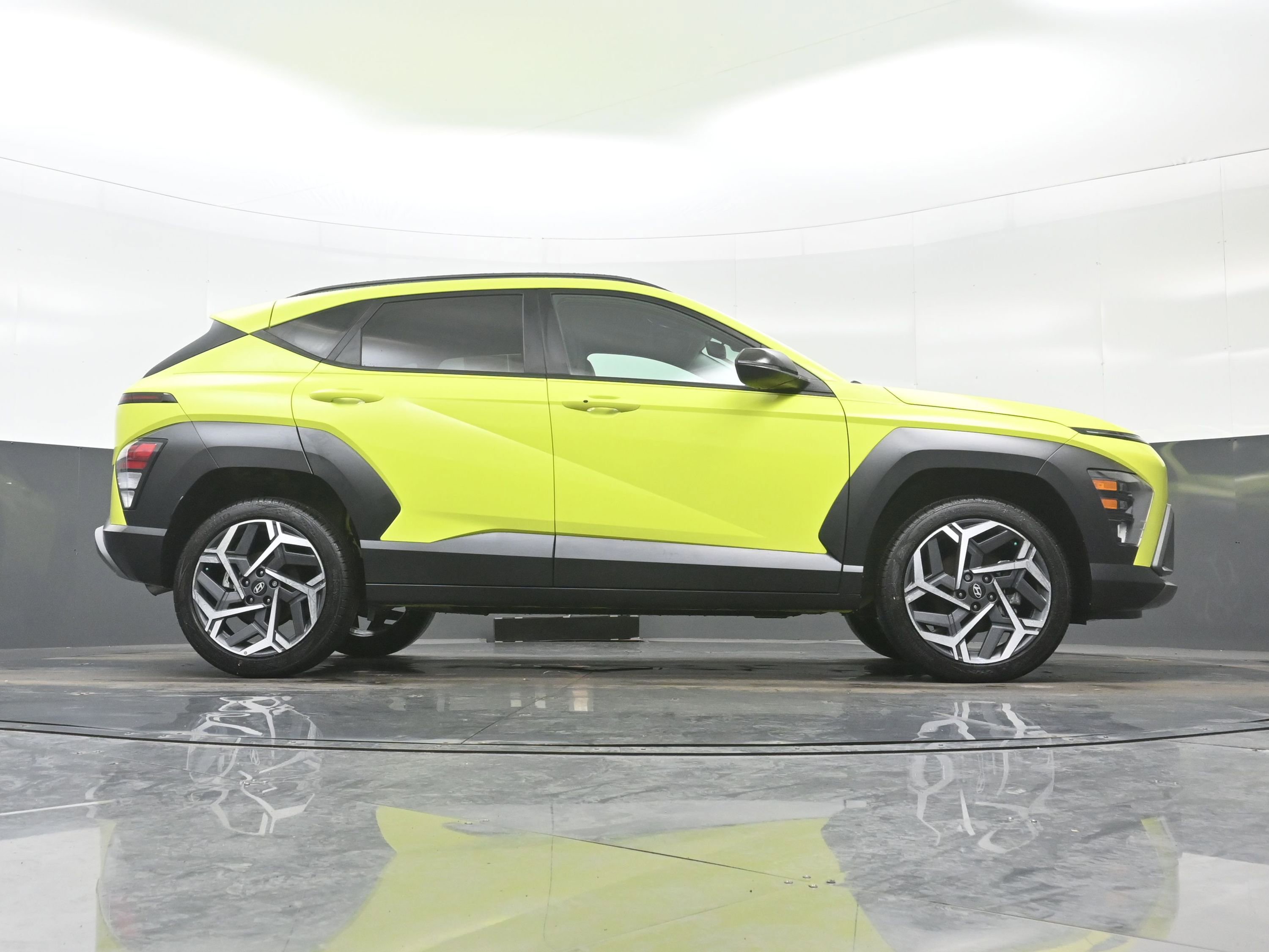 Certified 2026 Hyundai Kona SEL Premium image 31