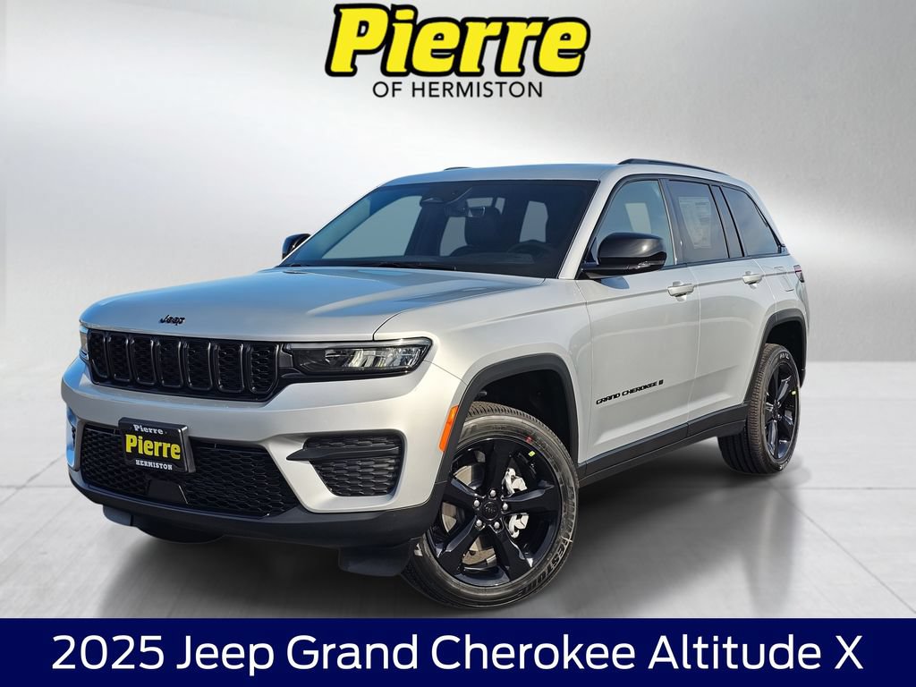 New 2025 Jeep Grand Cherokee Altitude AWD/4WD image 1