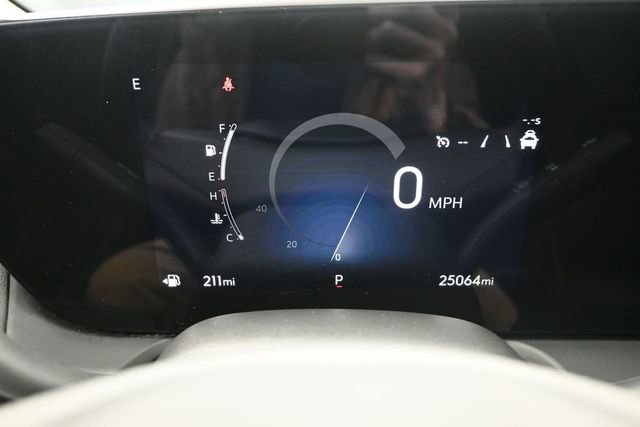 Used 2025 Buick Encore GX Preferred AWD/4WD image 19