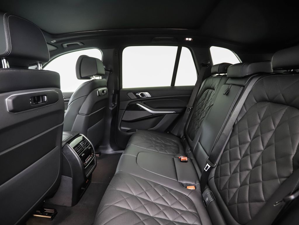 New 2026 BMW X5 xDrive40i w/ M Sport Package image 22