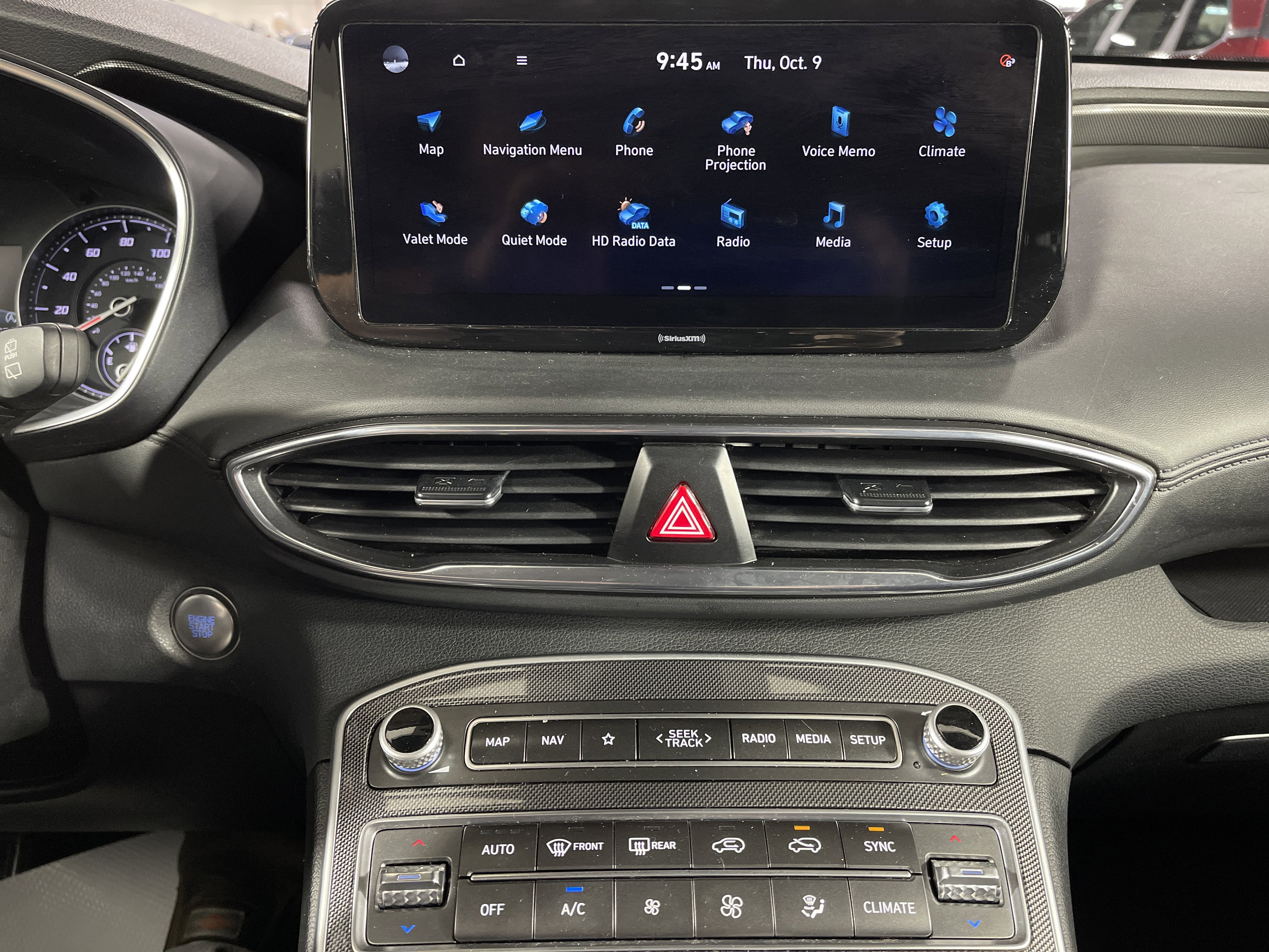 Used 2023 Hyundai Santa Fe SEL image 21