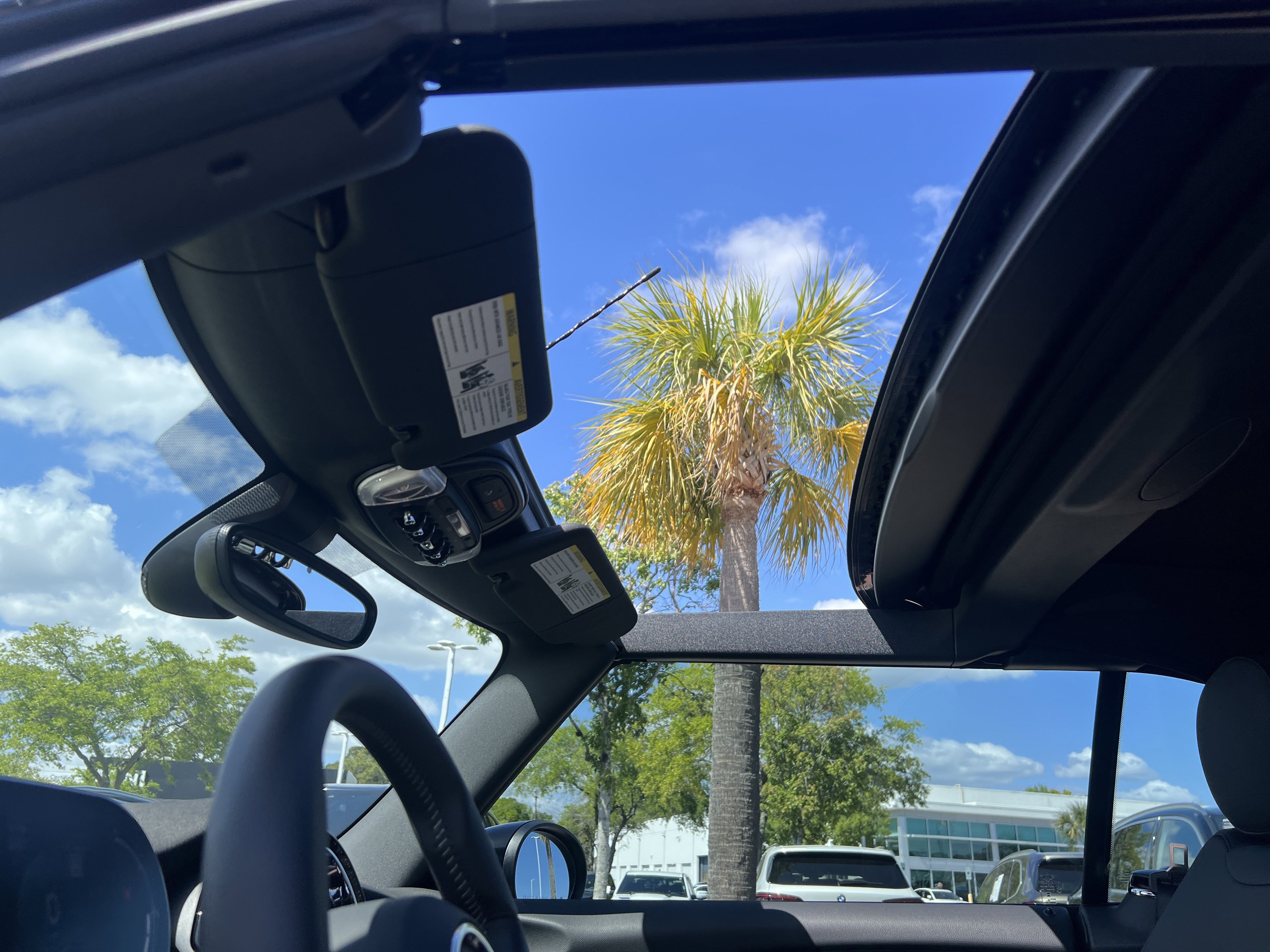 Used 2023 MINI Cooper S image 28