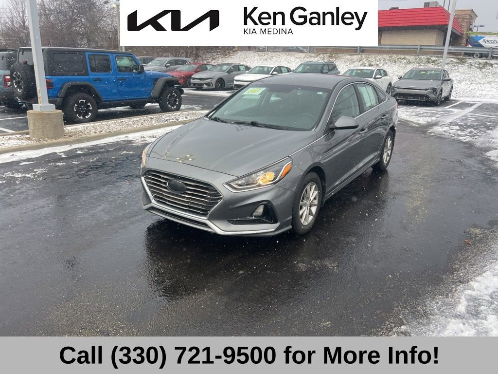 Used 2019 Hyundai Sonata SE image 2