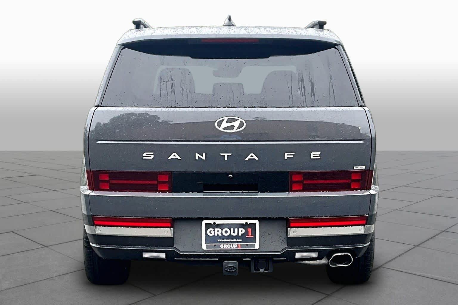 New 2027 Hyundai Santa Fe Limited w/ Tow & Go Package AWD/4WD image 4