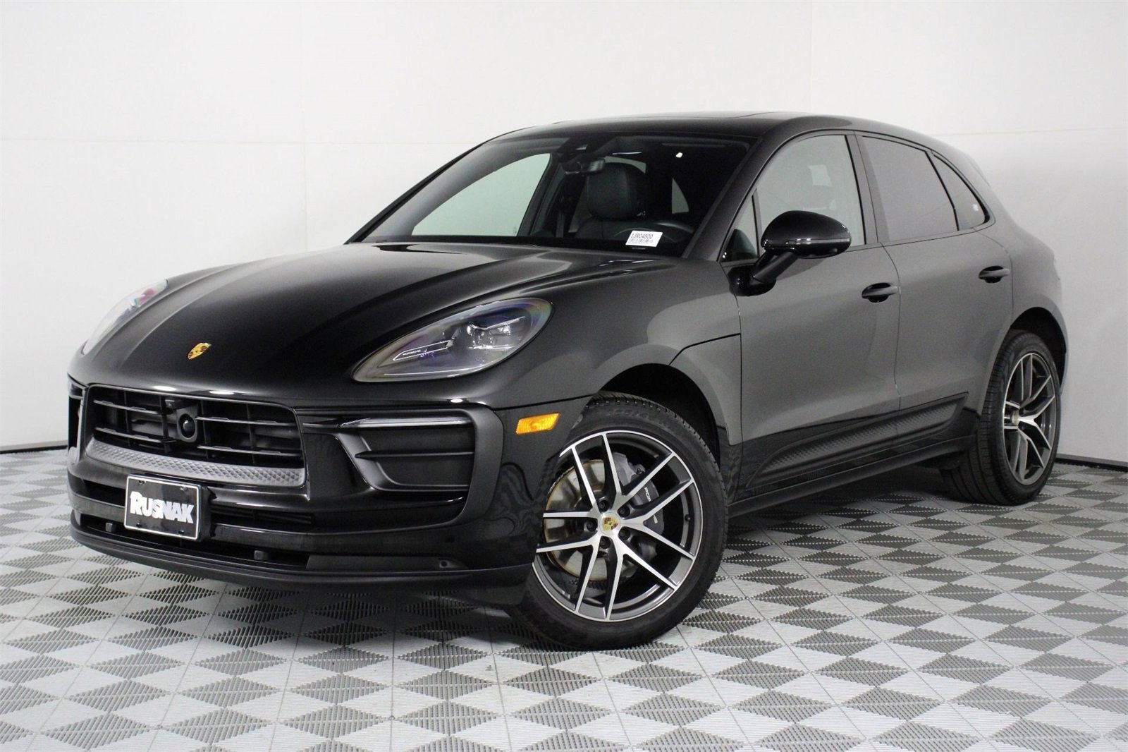 Certified 2025 Porsche Macan