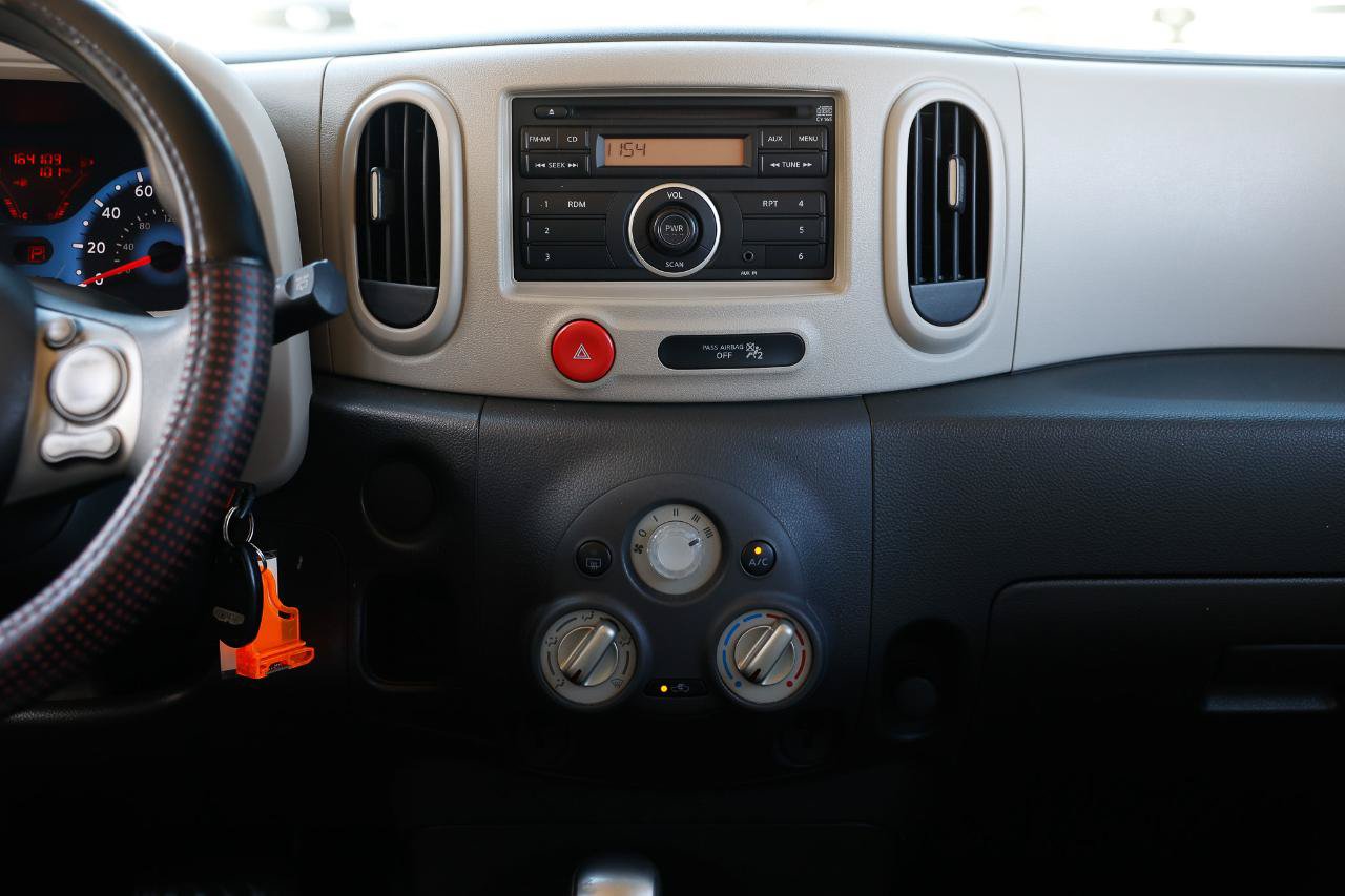 Used 2009 Nissan Cube 1.8 S w/ Interior Designer Pkg FWD image 31