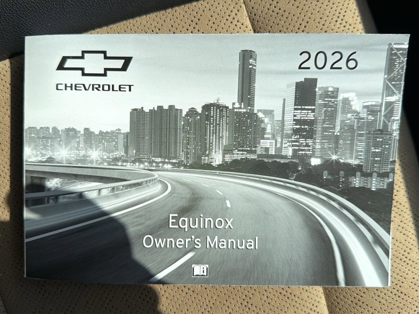 New 2026 Chevrolet Equinox ACTIV AWD/4WD image 36