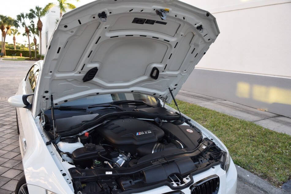 Used 2011 BMW M3 Convertible RWD image 93