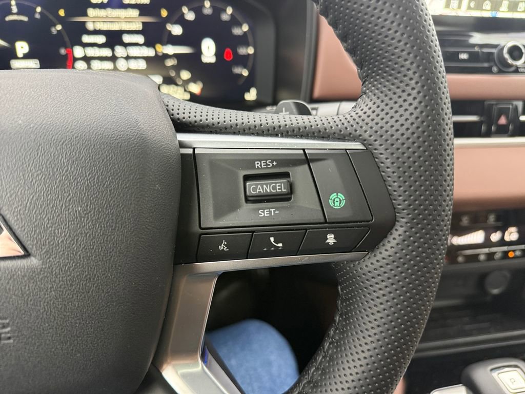 New 2026 Mitsubishi Outlander SEL AWD/4WD image 35