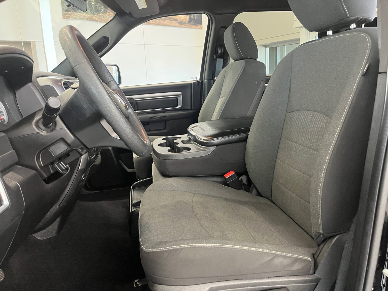 Used 2024 RAM 1500 Classic Warlock image 9