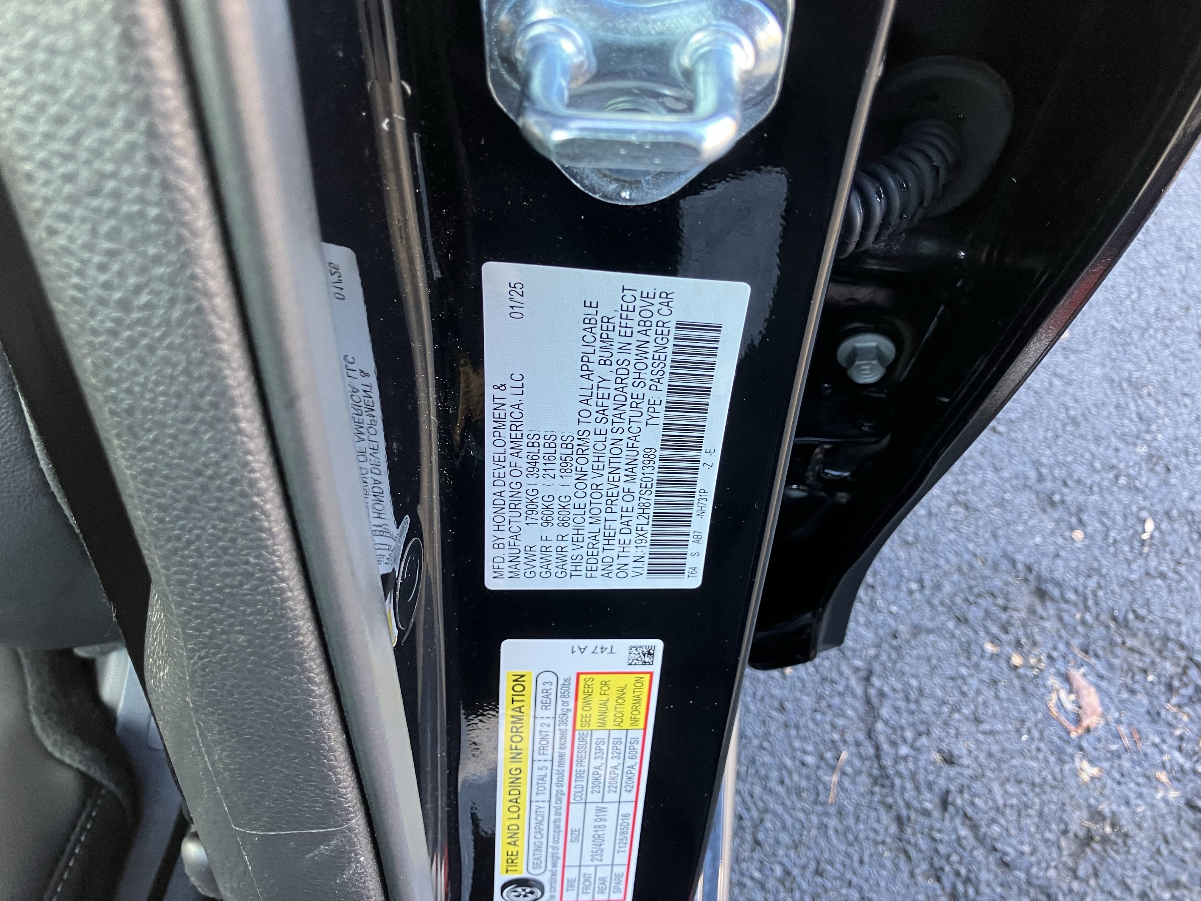 Used 2025 Honda Civic Sport image 30