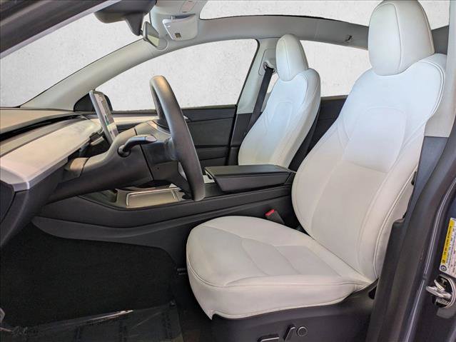 Used 2023 Tesla Model Y Performance AWD/4WD image 16