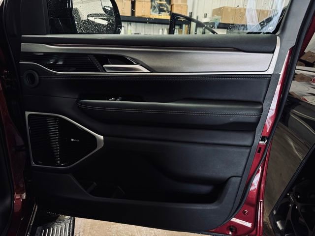 New 2026 Jeep Grand Wagoneer Limited w/ Premium Group II image 17