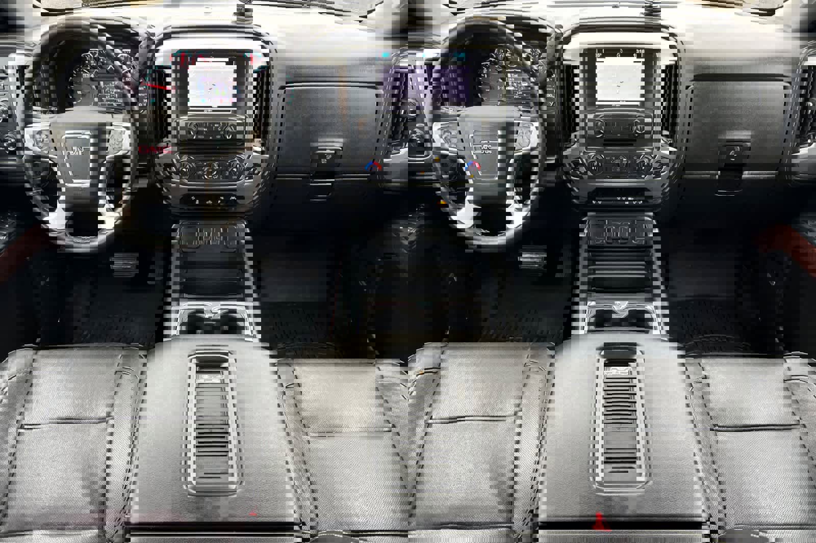 Used 2017 GMC Sierra 1500 SLT image 3