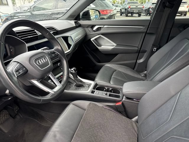 Used 2022 Audi Q3 2.0T Premium Plus w/ Premium Plus Package AWD/4WD image 10