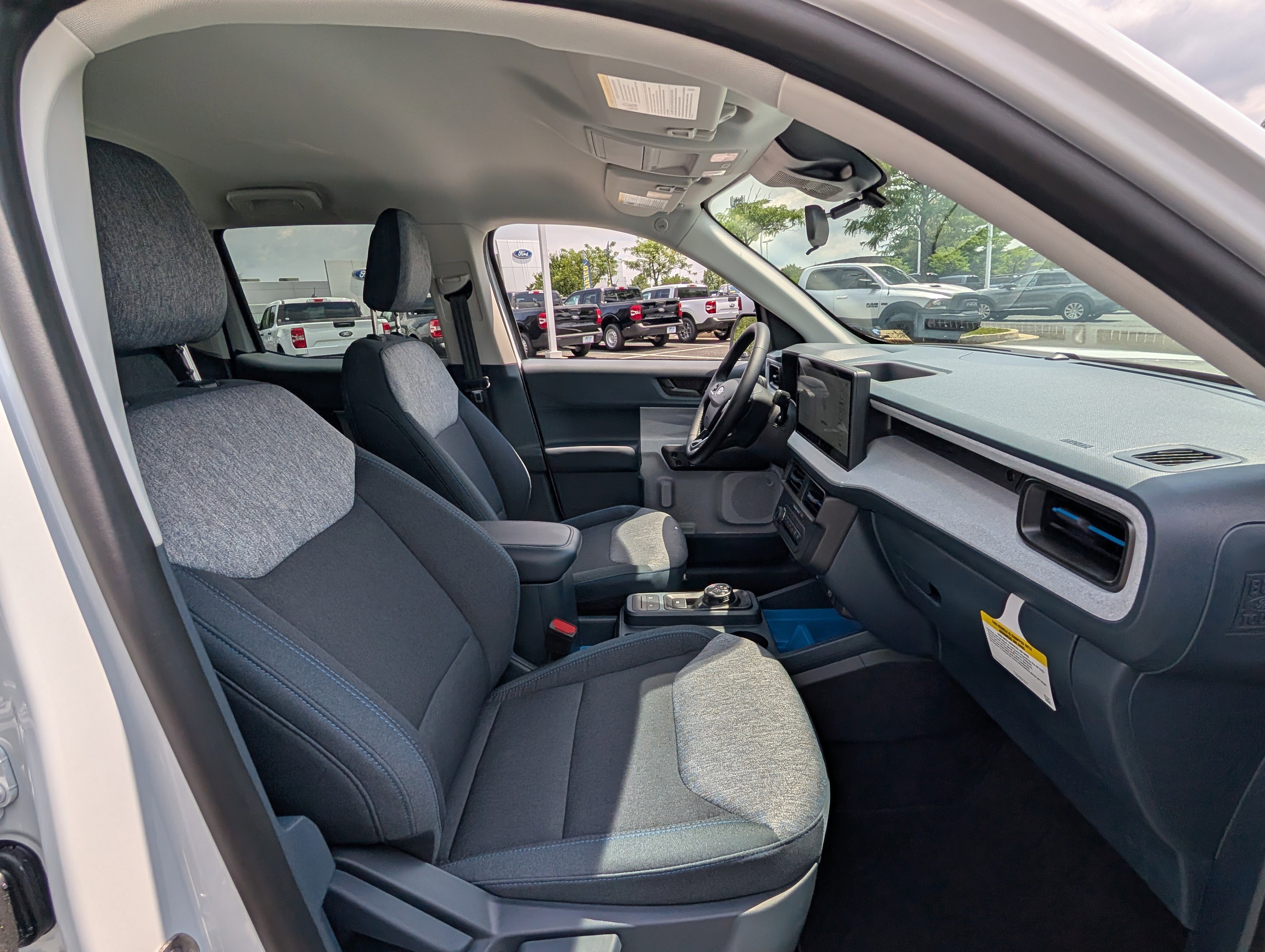 New 2025 Ford Maverick XLT w/ XLT Luxury Package image 7