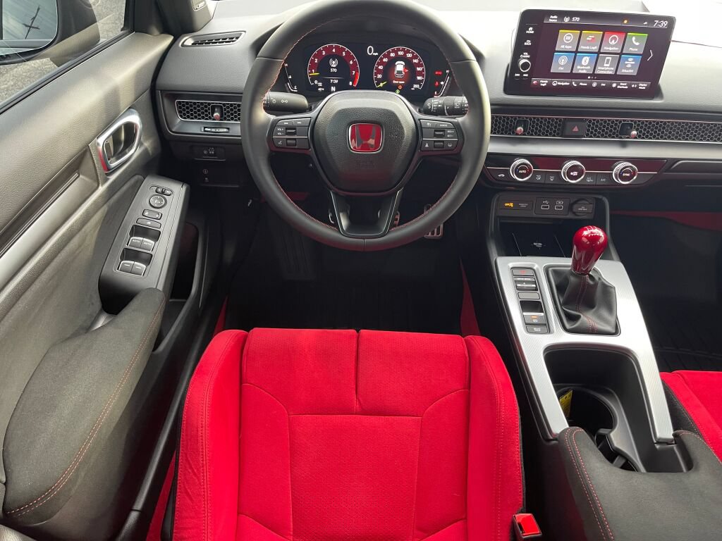 Certified 2025 Honda Civic Type R image 2