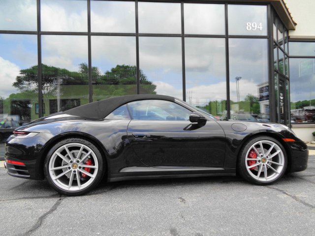 Used 2021 Porsche 911 Carrera RWD image 11