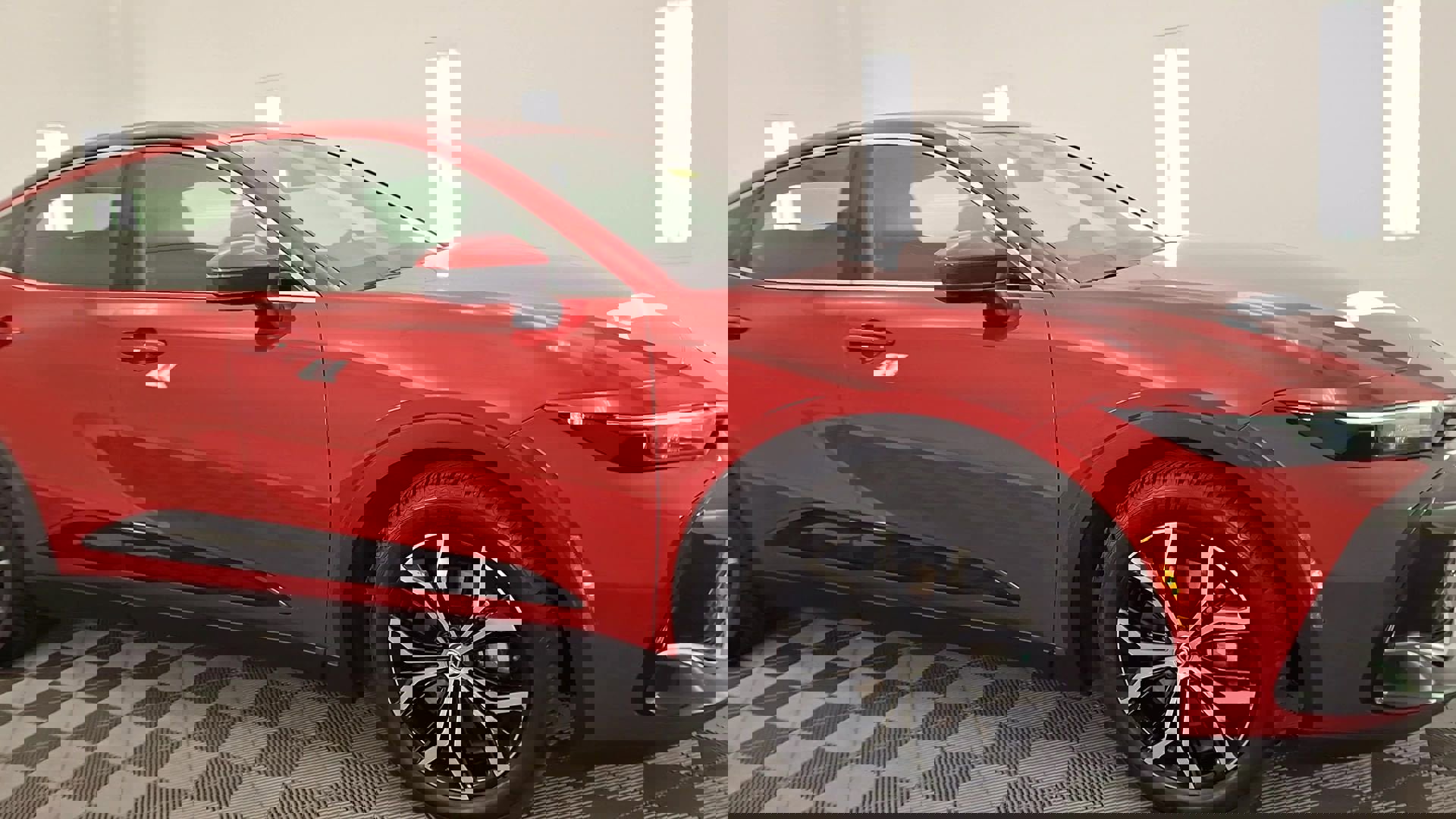 Used 2024 Toyota Crown XLE AWD/4WD image 6