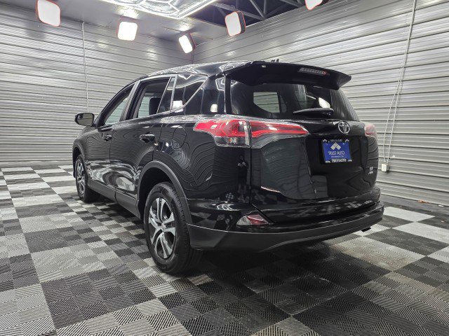 Used 2018 Toyota RAV4 LE w/ All Weather Liner Package AWD/4WD image 7