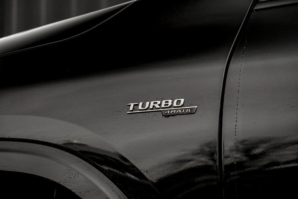 New 2026 Mercedes-Benz GLA 35 AMG 4MATIC image 5