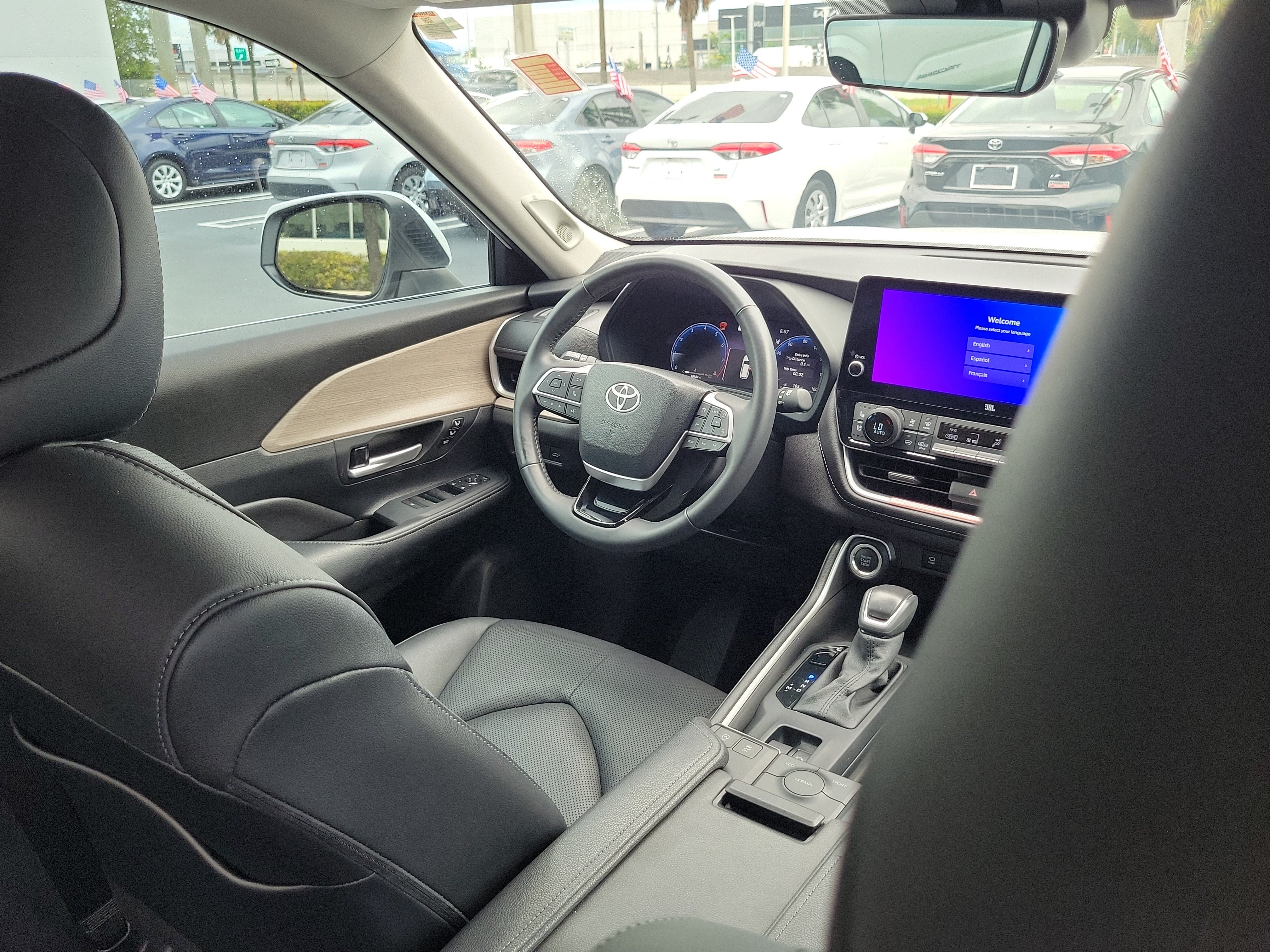 Used 2025 Toyota Grand Highlander FWD image 14