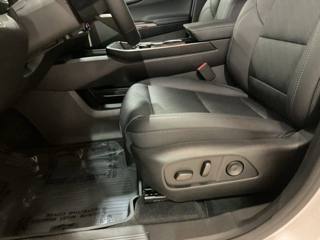 New 2026 Chevrolet Equinox LT w/ Convenience Package II image 10