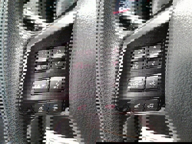 Used 2013 Subaru Impreza 2.0i image 14