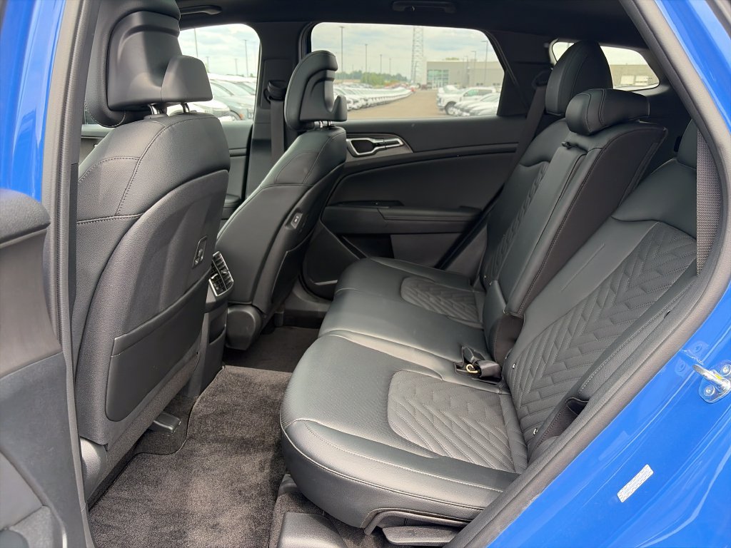 Used 2026 Kia Sportage X-Line w/ X-Line Premium Package AWD/4WD image 30