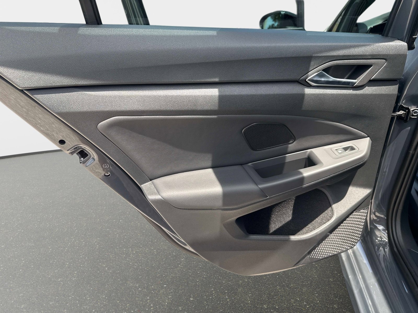 Used 2026 Volkswagen Golf AWD/4WD image 12