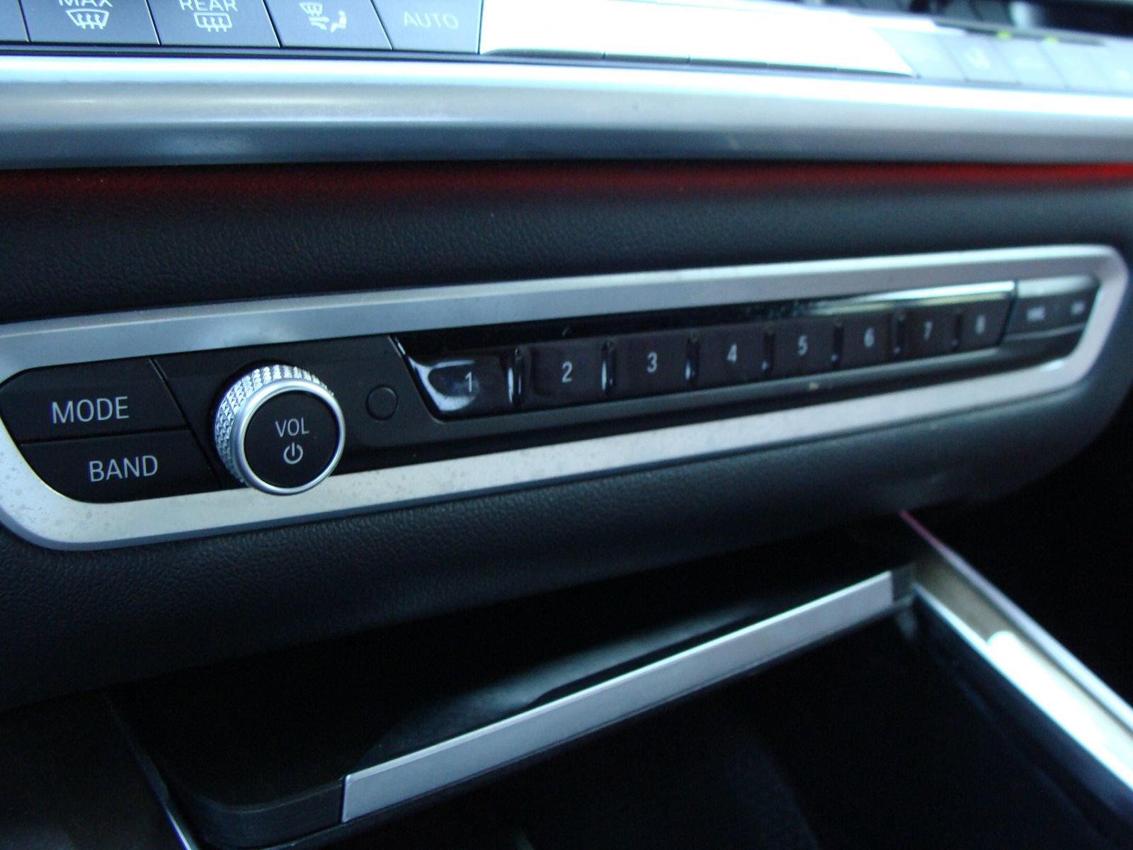 Used 2022 BMW X5 xDrive40i w/ Premium Package image 37