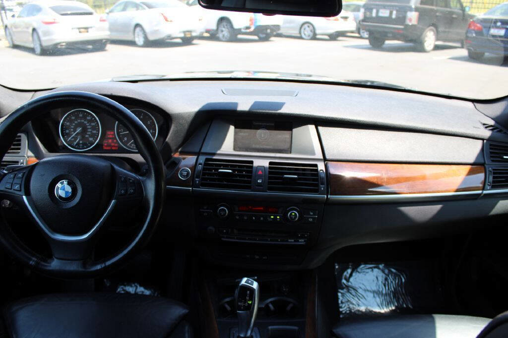 Used 2008 BMW X5 4.8i image 18