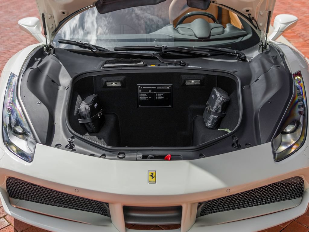 Used 2019 Ferrari 488 Spider RWD image 29