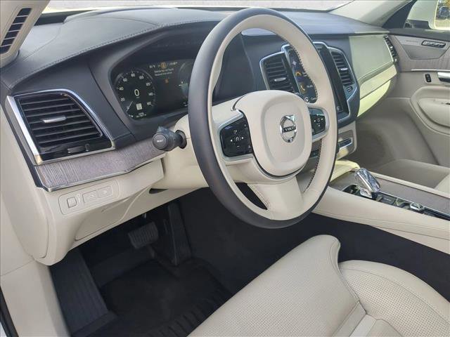 Used 2022 Volvo XC90 T8 Inscription w/ Advanced Package image 10