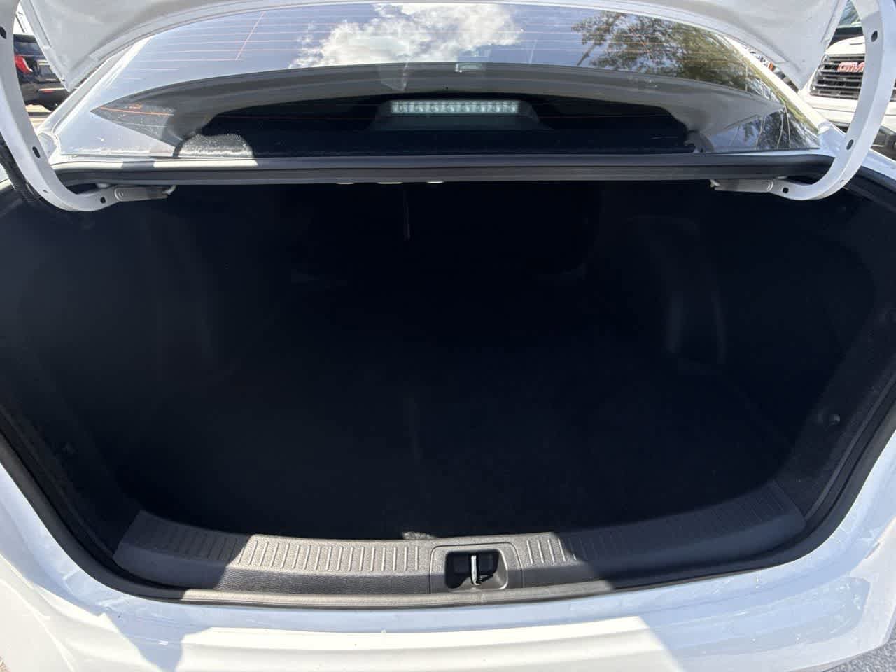 Used 2024 Toyota Corolla LE FWD image 25