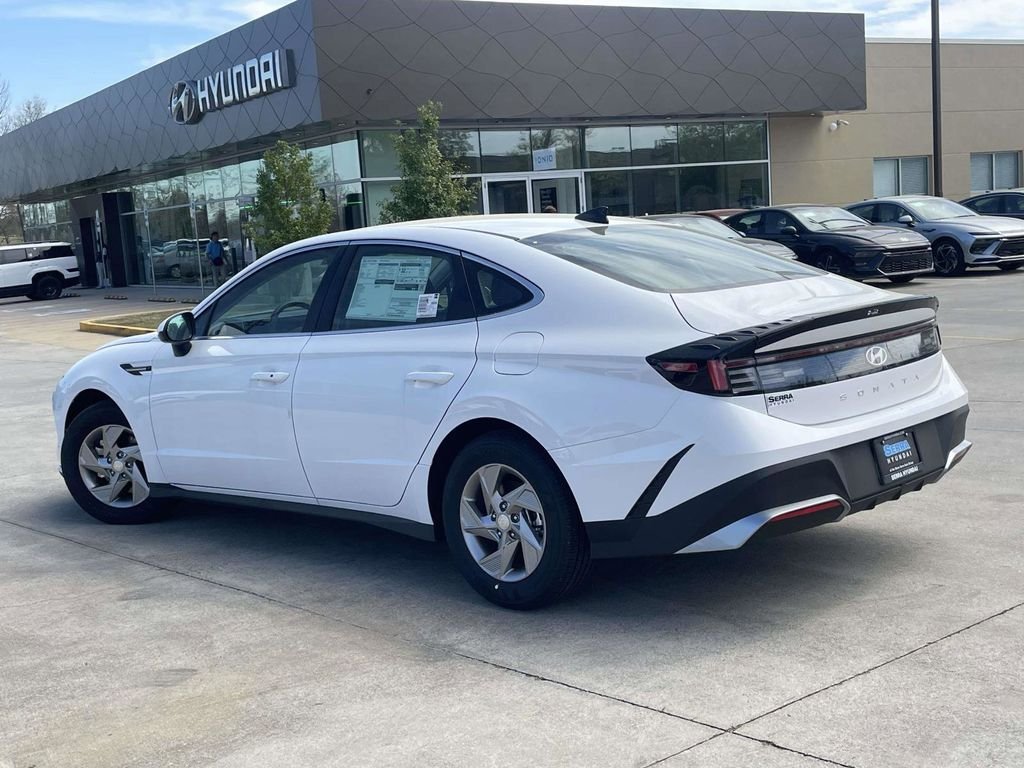 New 2026 Hyundai Sonata SE FWD image 4