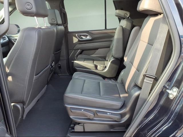 Used 2022 Chevrolet Tahoe LT w/ Luxury Package image 13