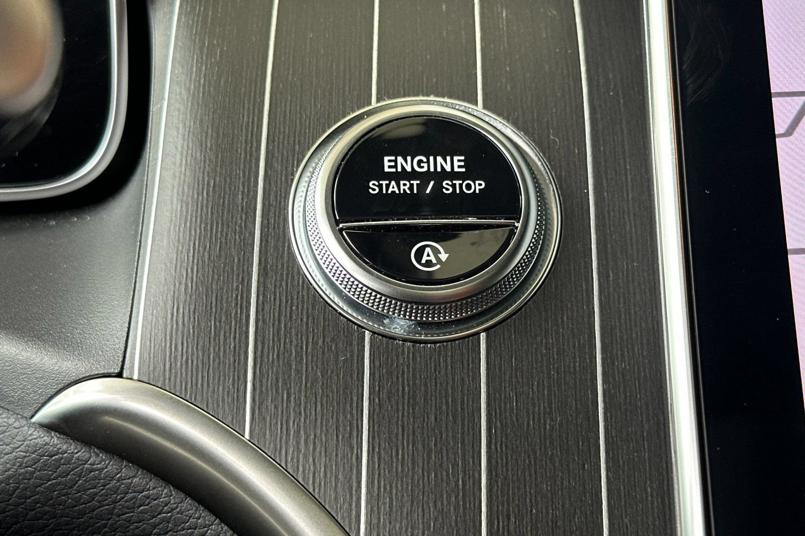 Certified 2023 Mercedes-Benz GLC 300 4MATIC image 33