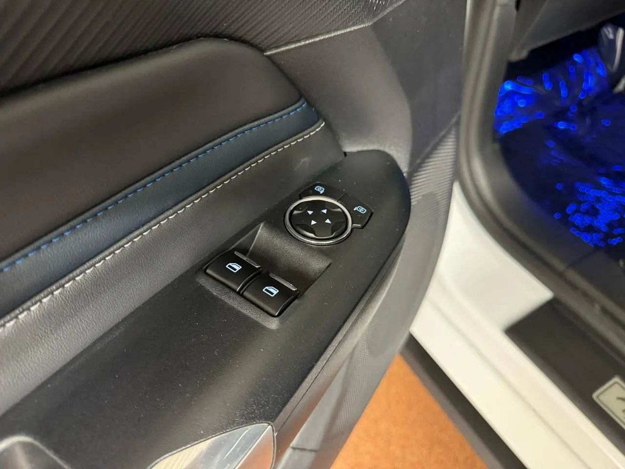 Used 2024 Ford Mustang GT Premium RWD image 18