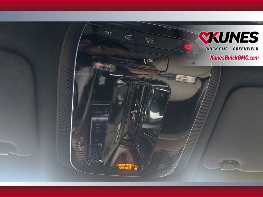 Used 2023 Mercedes-Benz C 300 4MATIC Sedan image 31