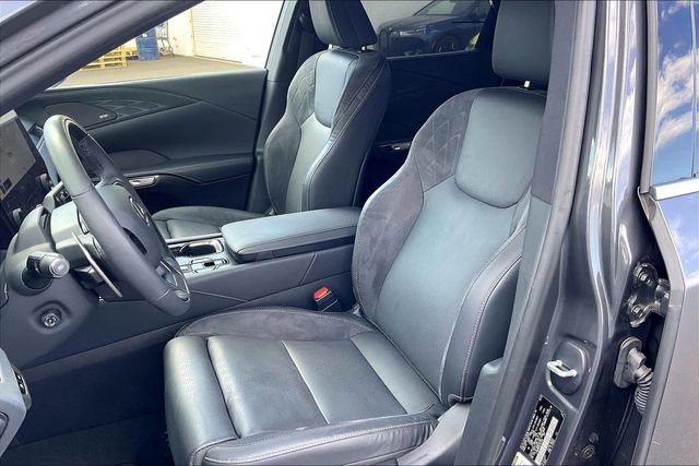 Used 2025 Lexus RX 350 FWD image 23