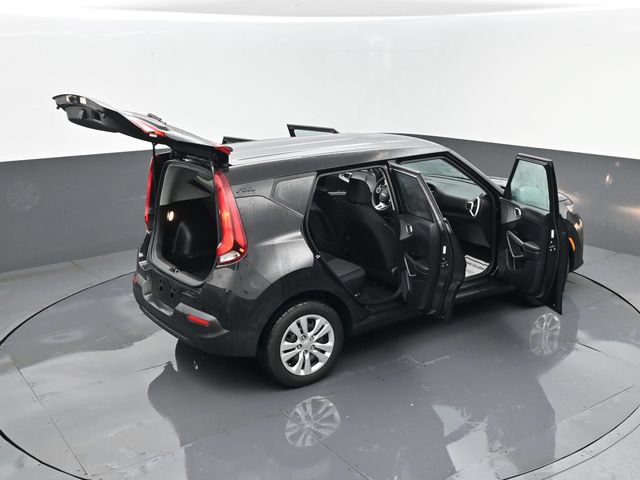 Used 2022 Kia Soul LX FWD image 26