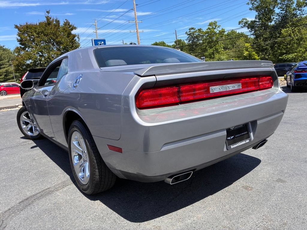 Used 2014 Dodge Challenger SXT w/ Sport Appearance Package RWD image 47