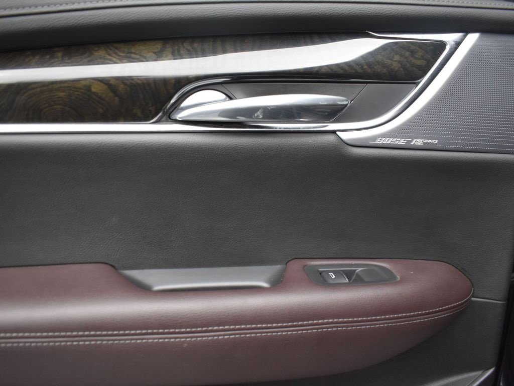 Used 2022 Cadillac XT6 Premium Luxury w/ Technology Package image 25