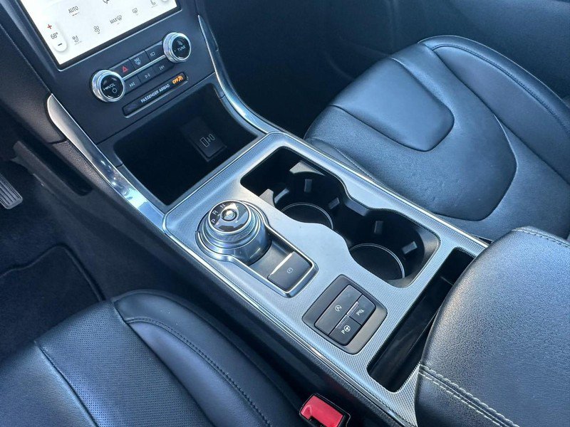 Used 2021 Ford Edge Titanium w/ Equipment Group 301A image 11