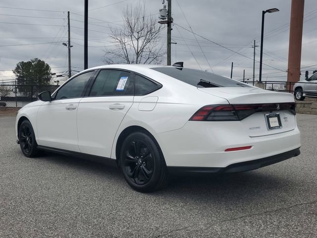 Certified 2025 Honda Accord SE image 6