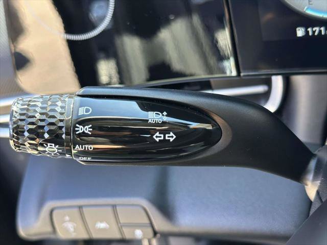 Certified 2023 Hyundai Elantra SEL w/ Convenience Package image 27