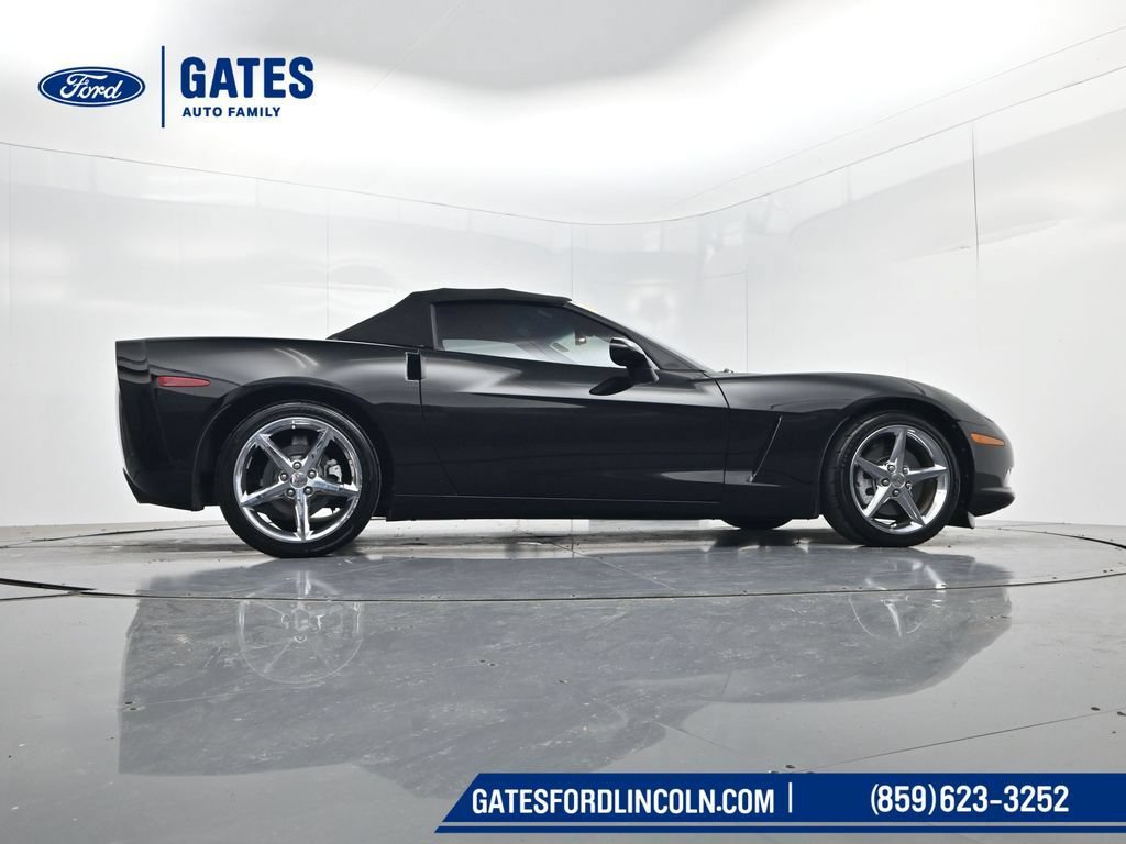 Used 2011 Chevrolet Corvette Convertible w/ Preferred Equipment Group RWD image 40